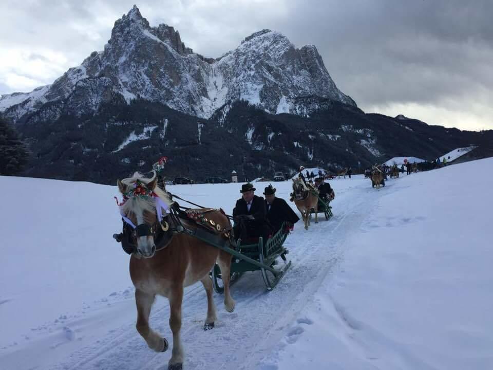 Hotel Pontives Ortisei Luaran gambar