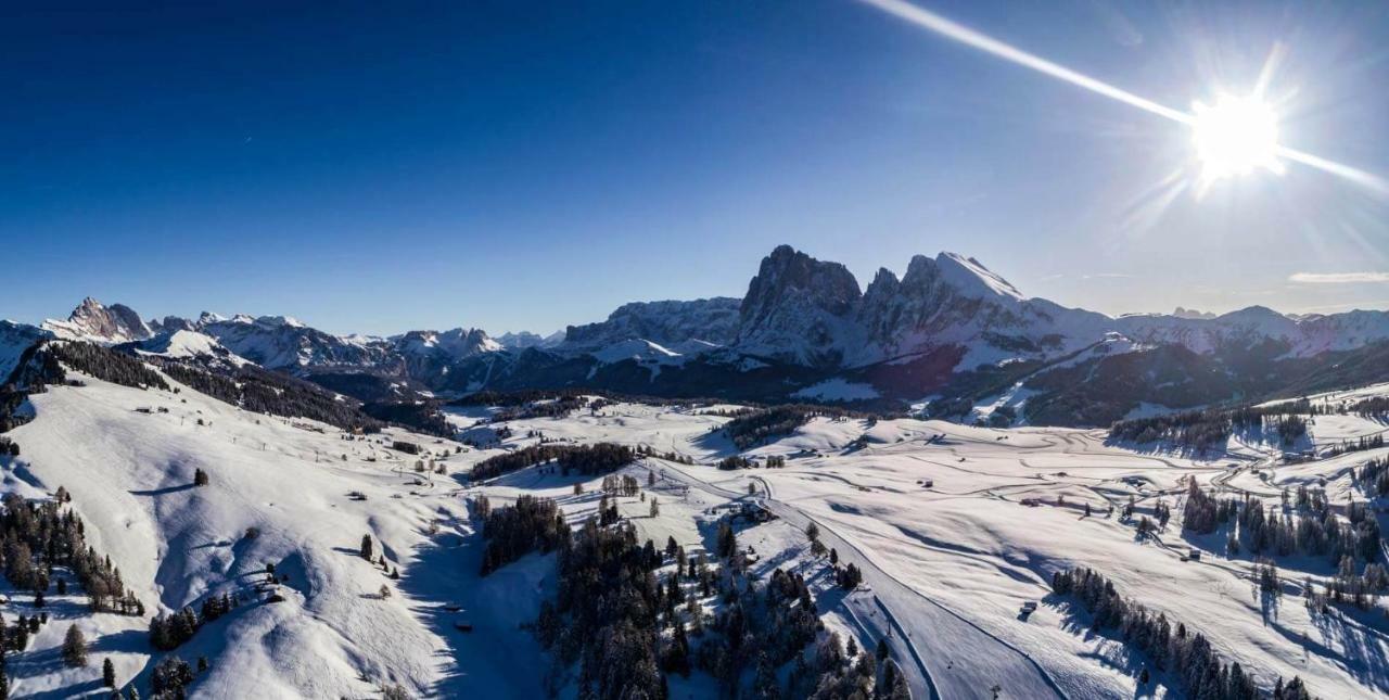 Hotel Pontives Ortisei Luaran gambar